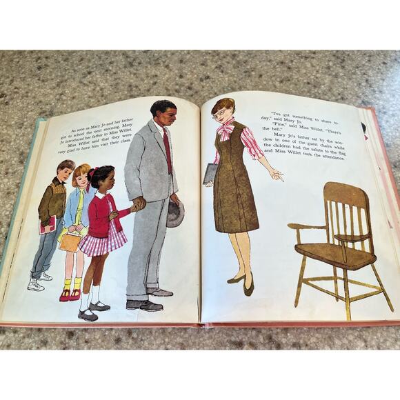 1966 What Mary Jo Shared Children's Illustrated Hardcover book Janice May Udry - Picture 4 of 6